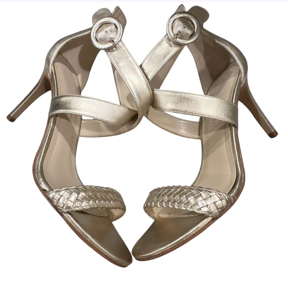 Marc Fisher Brave 2 Muted Gold Metallic Criss Cross Strappy Heeled Sandals 6